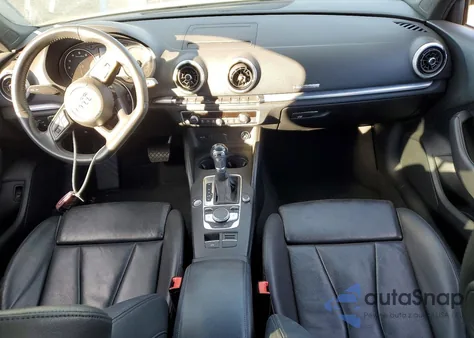 2018 Audi A3 Premium Plus z USA, uszkodzony, nr VIN WAUGUGFF3J1064727